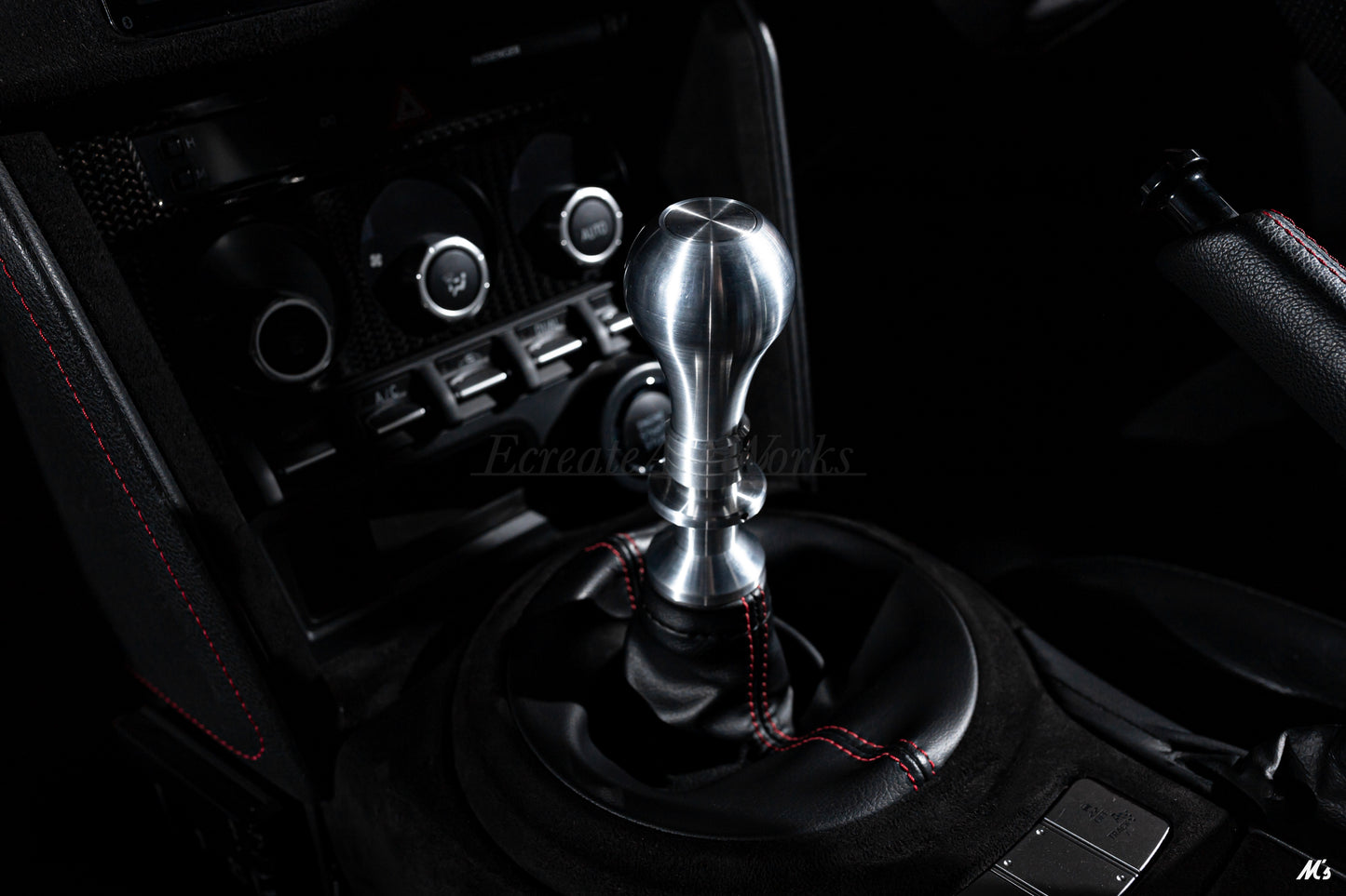 model 001 metalVer.